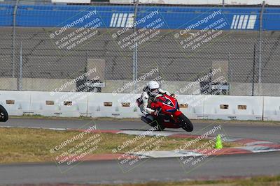 media/Nov-26-2022-Fastrack Riders (Sat) [[b001e85eef]]/Level 1/Session 3 Outside Turn 9/